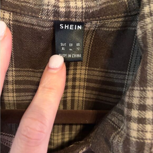 SHEIN Brown Plaid Cropped Button-Down Shirt - Picture 3 of 4